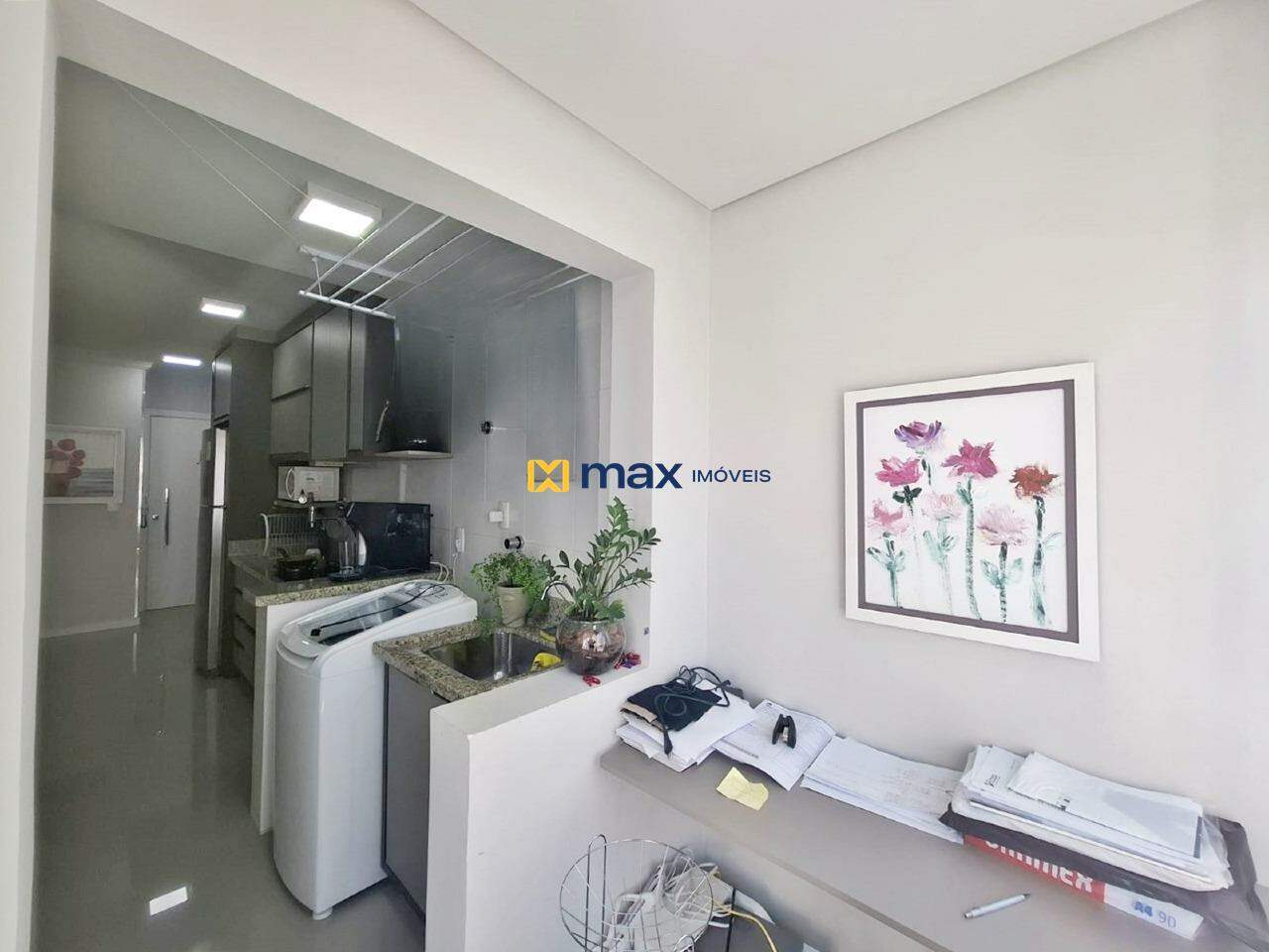 Apartamento à venda no Nações: Escritório