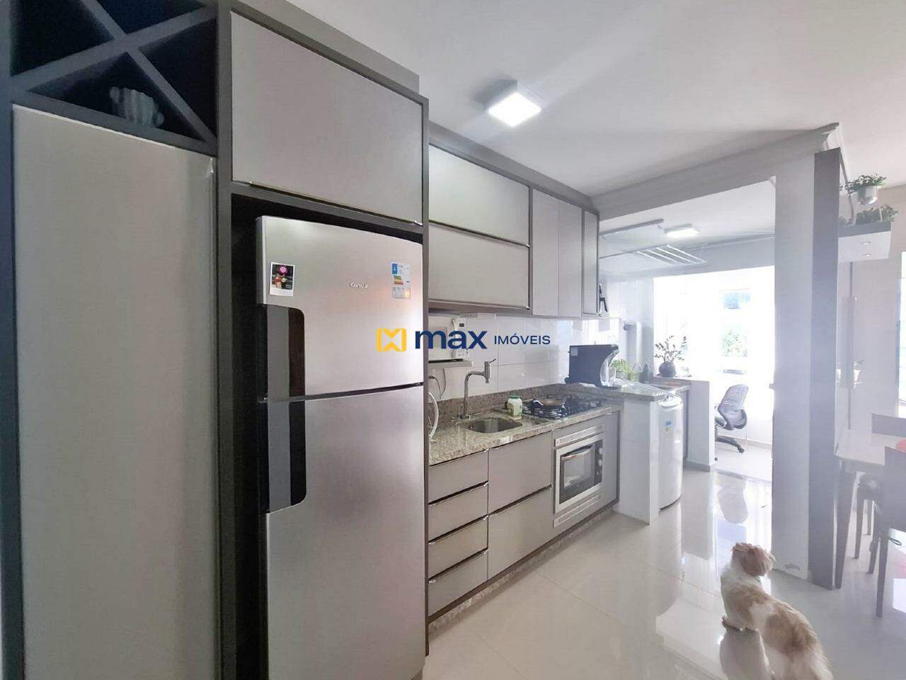 Apartamento à venda no Nações: Cozinha americana