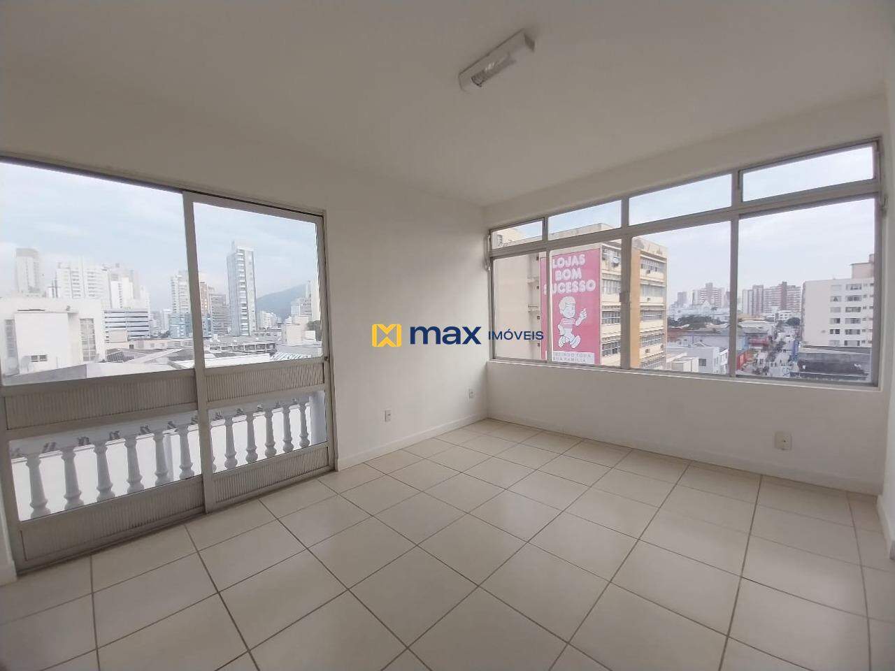 Apartamento à venda no Centro: Suíte