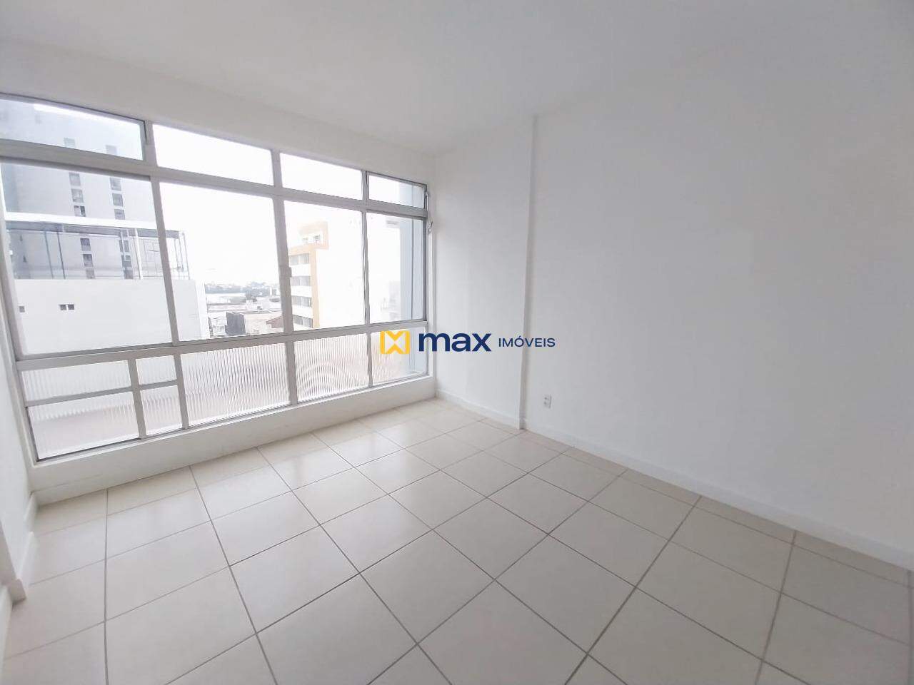 Apartamento à venda no Centro: Dormitório 03
