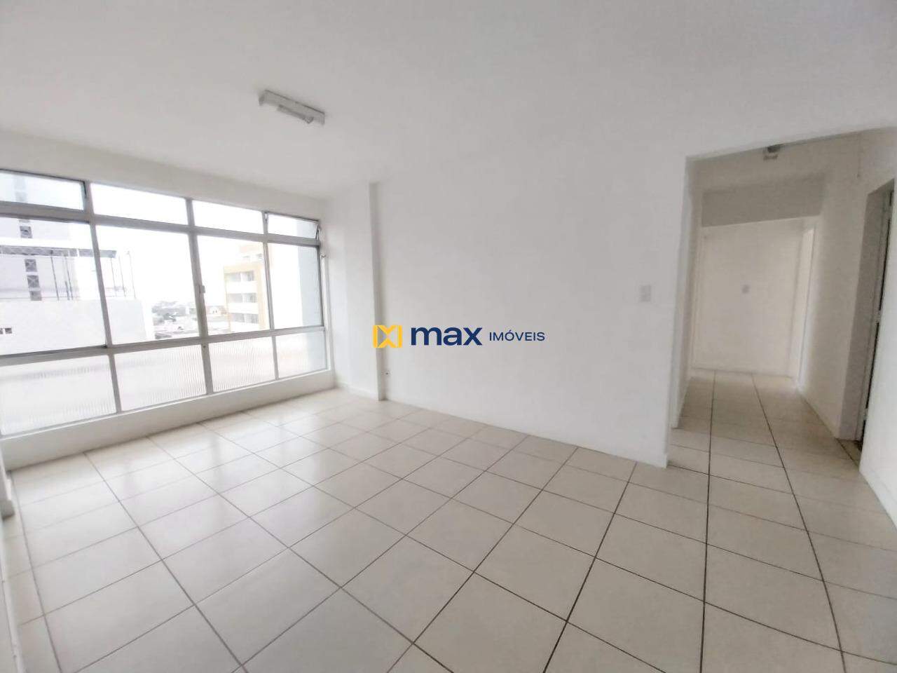 Apartamento à venda no Centro: Sala de estar