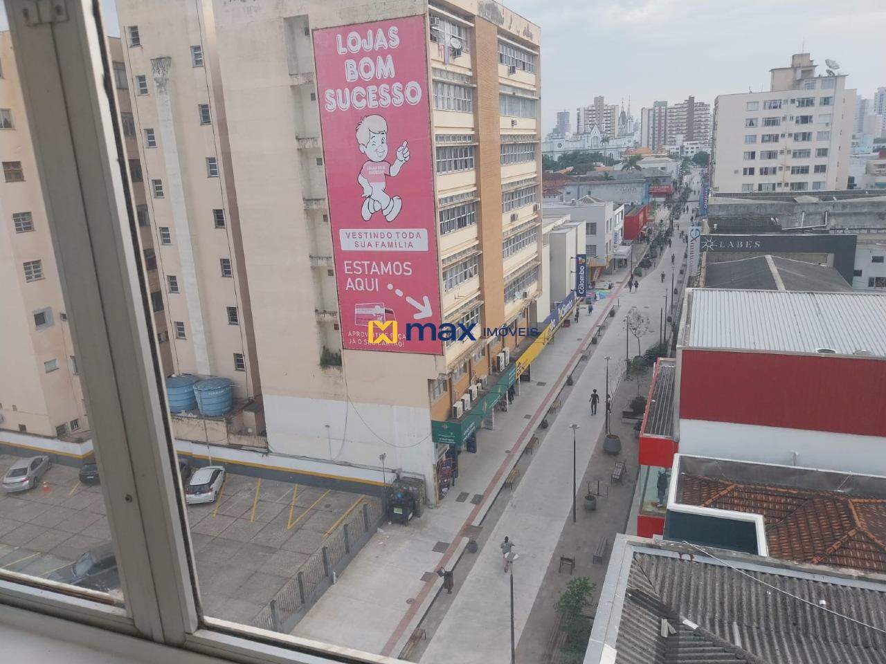 Apartamento à venda no Centro: Vista da Suíte