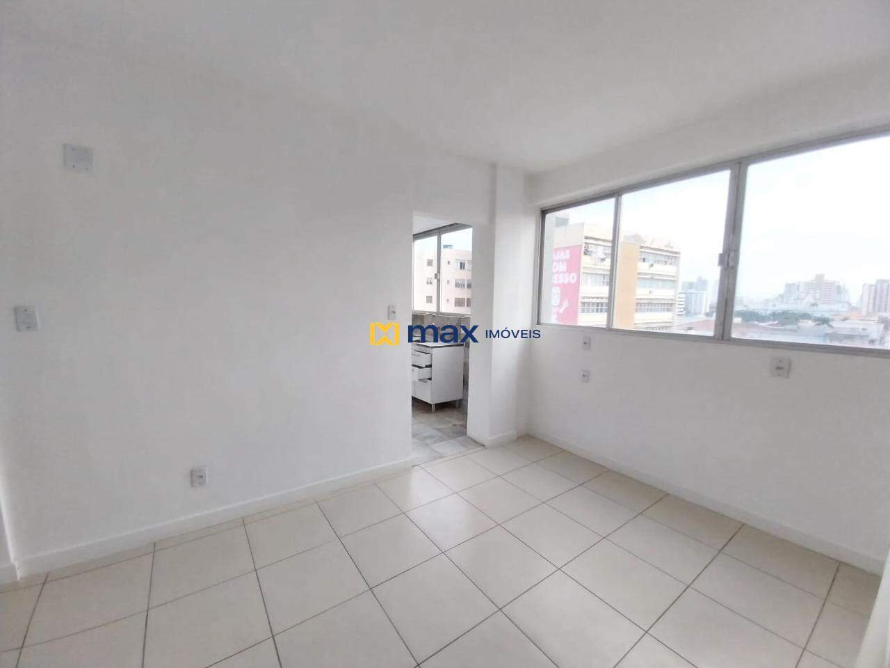 Apartamento à venda no Centro: Sala de jantar e cozinha