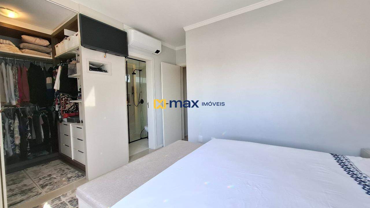 Apartamento à venda no Praia Brava: Suíte 