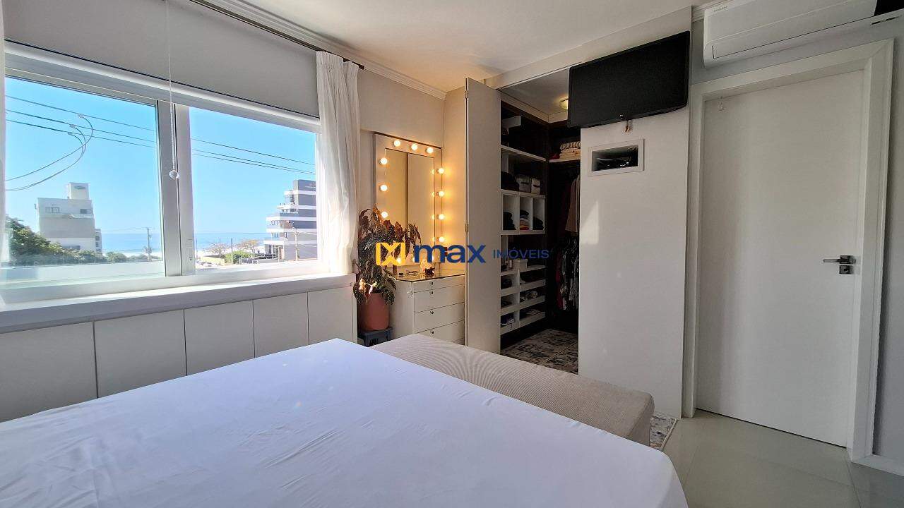 Apartamento à venda no Praia Brava: Suíte 