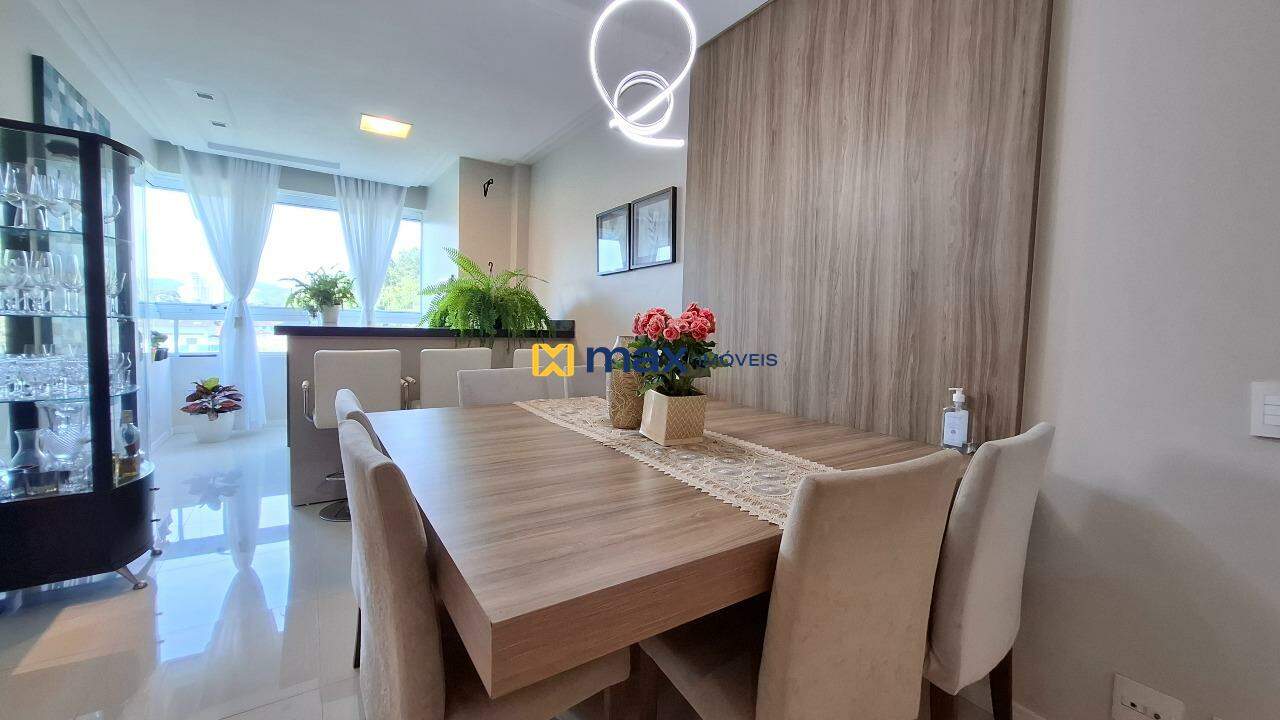 Apartamento à venda no Fazenda: Living integrado