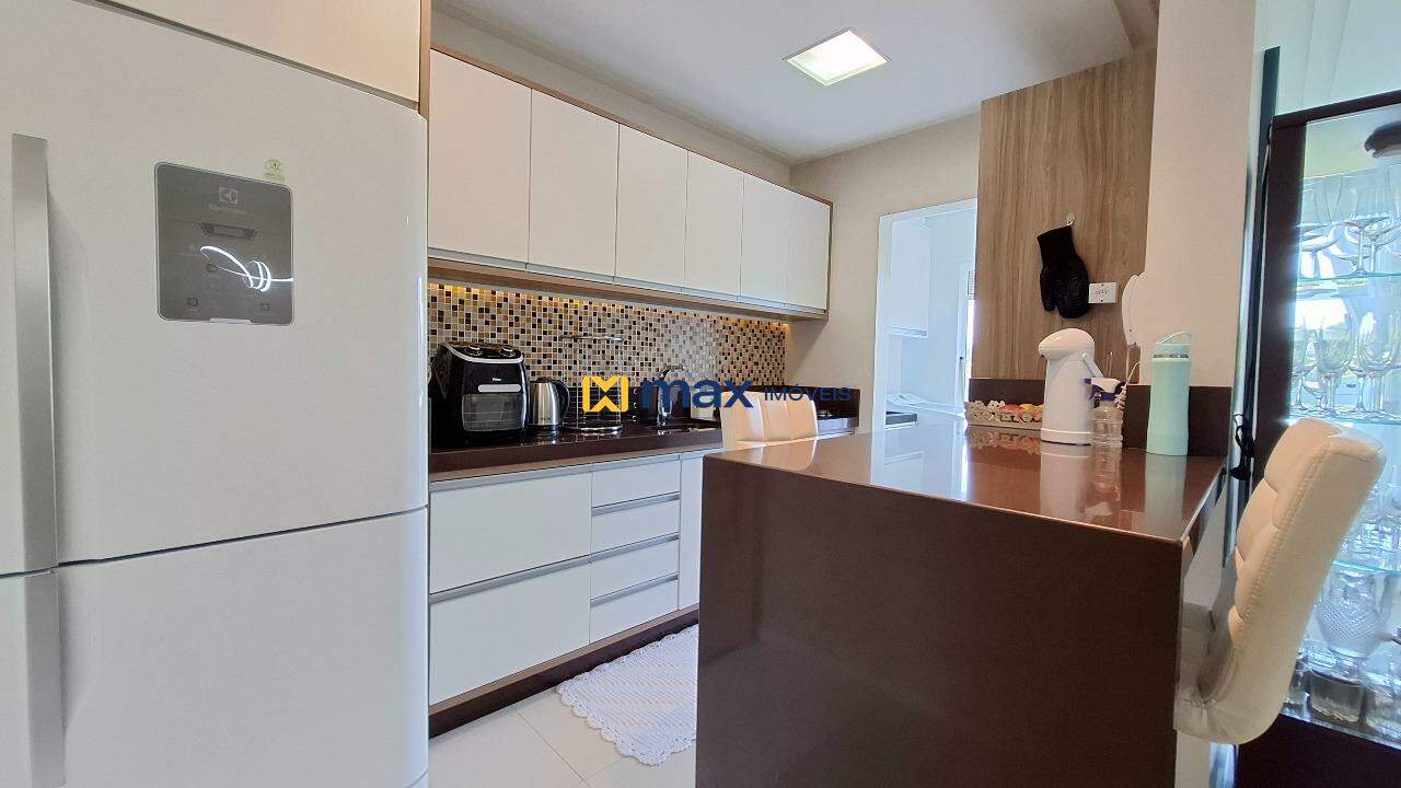 Apartamento à venda no Fazenda: Cozinha