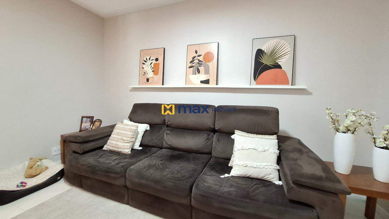 Apartamento à venda no Fazenda: Sala de estar