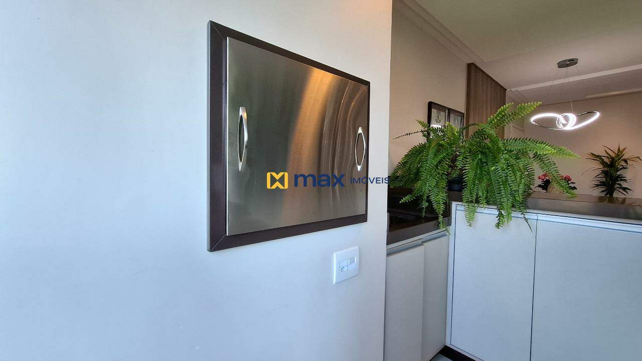 Apartamento à venda no Fazenda: Espaço churrasqueira