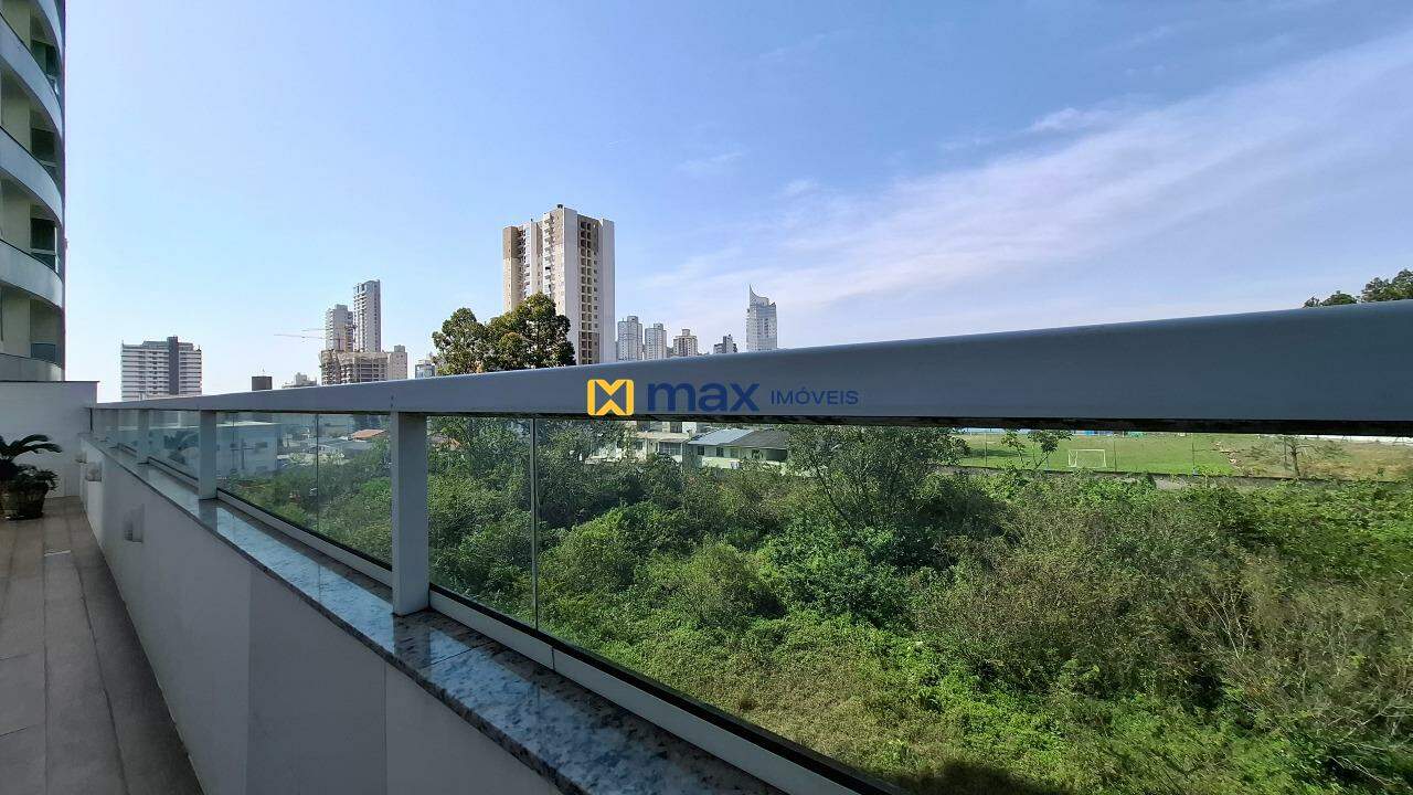 Apartamento à venda no Fazenda: Área externa