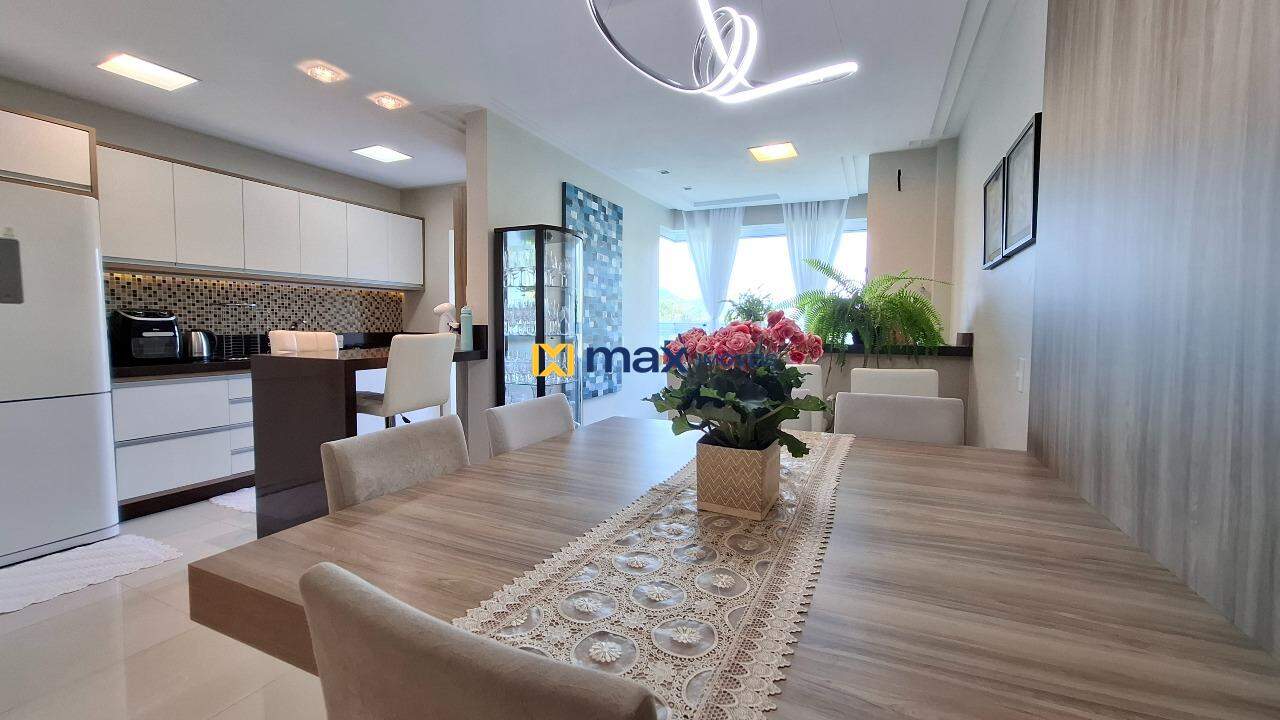 Apartamento à venda no Fazenda: Living integrado