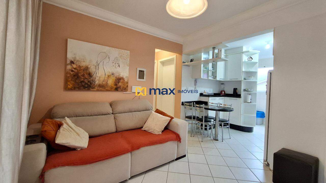 Apartamento à venda no Carvalho: Living integrado