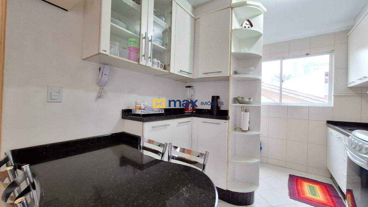 Apartamento à venda no Carvalho: Cozinha