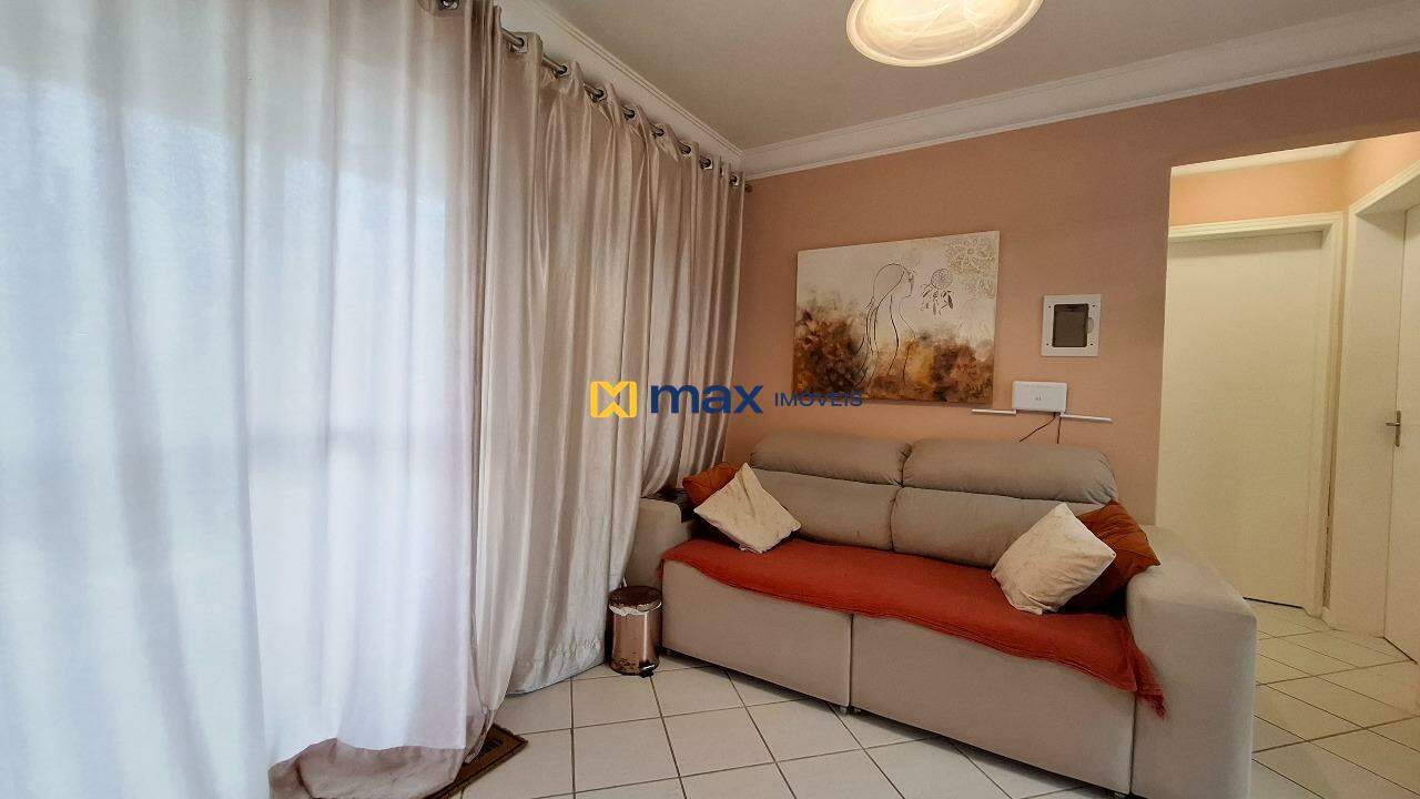 Apartamento à venda no Carvalho: Living integrado