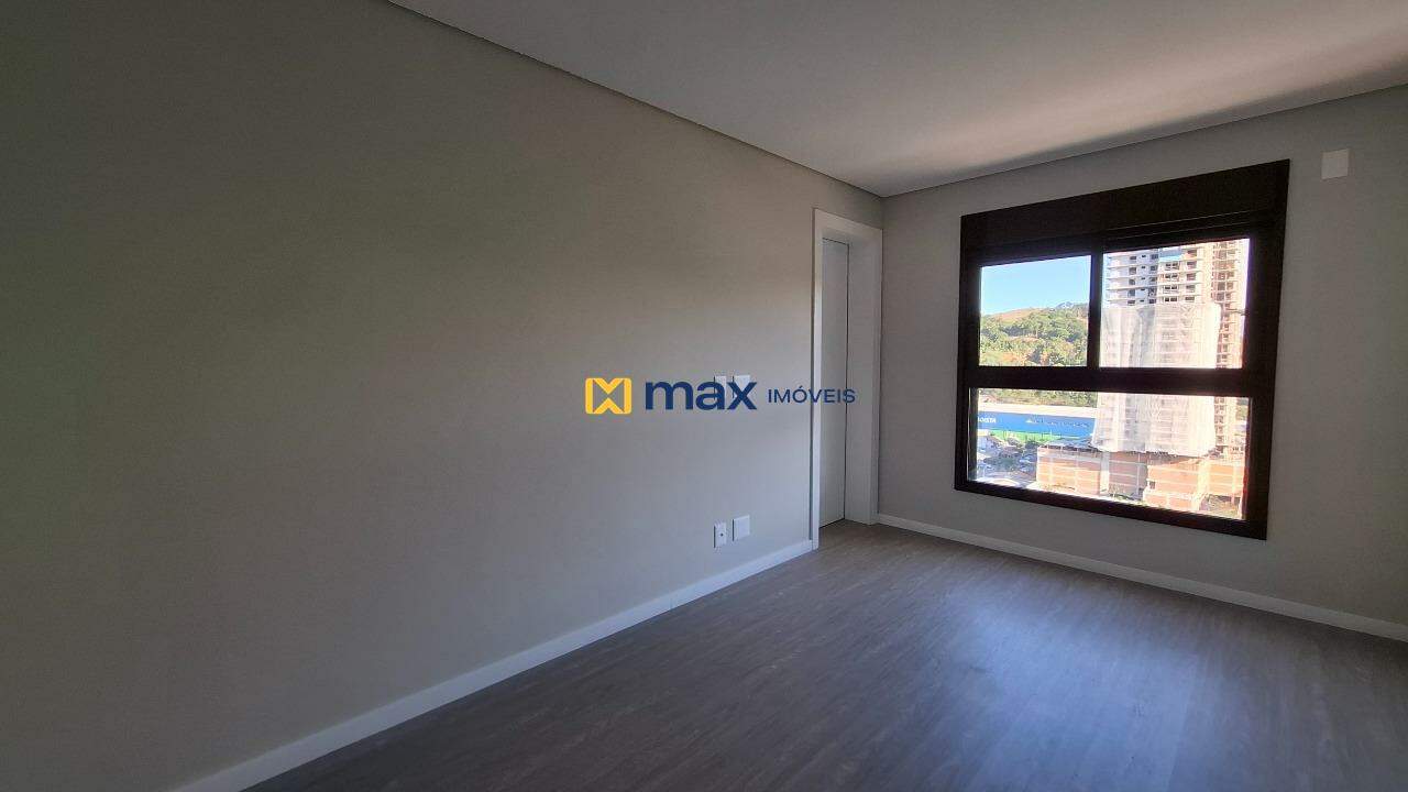 Apartamento à venda no Praia Brava: Suíte 2