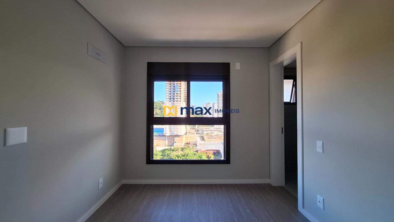 Apartamento à venda no Praia Brava: Suíte