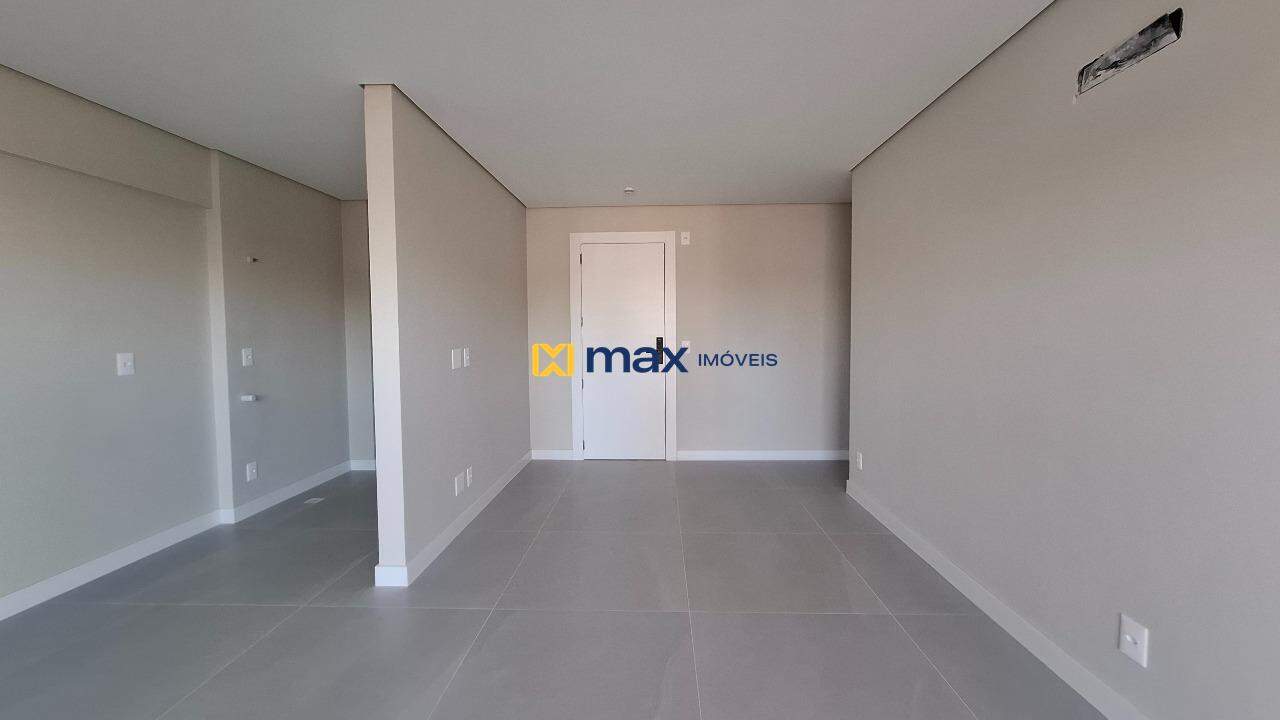 Apartamento à venda no Praia Brava: Living integrado