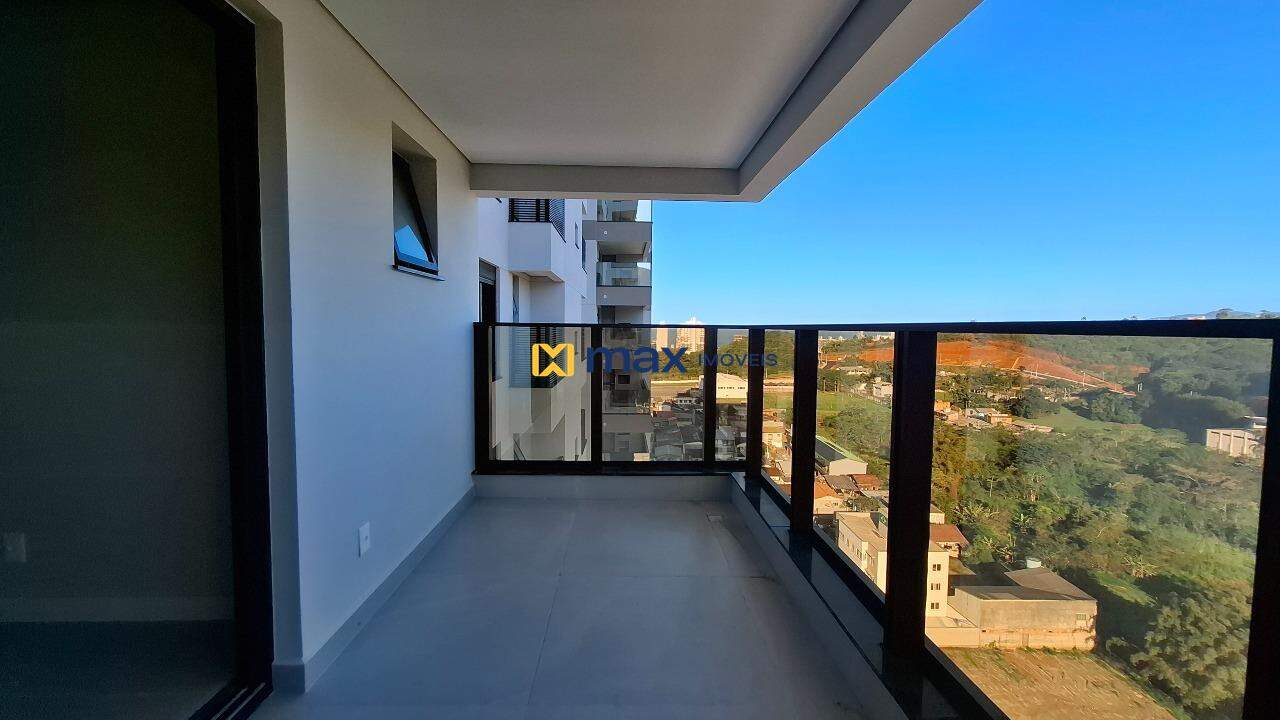 Apartamento à venda no Praia Brava: Sacada com churrasqueira