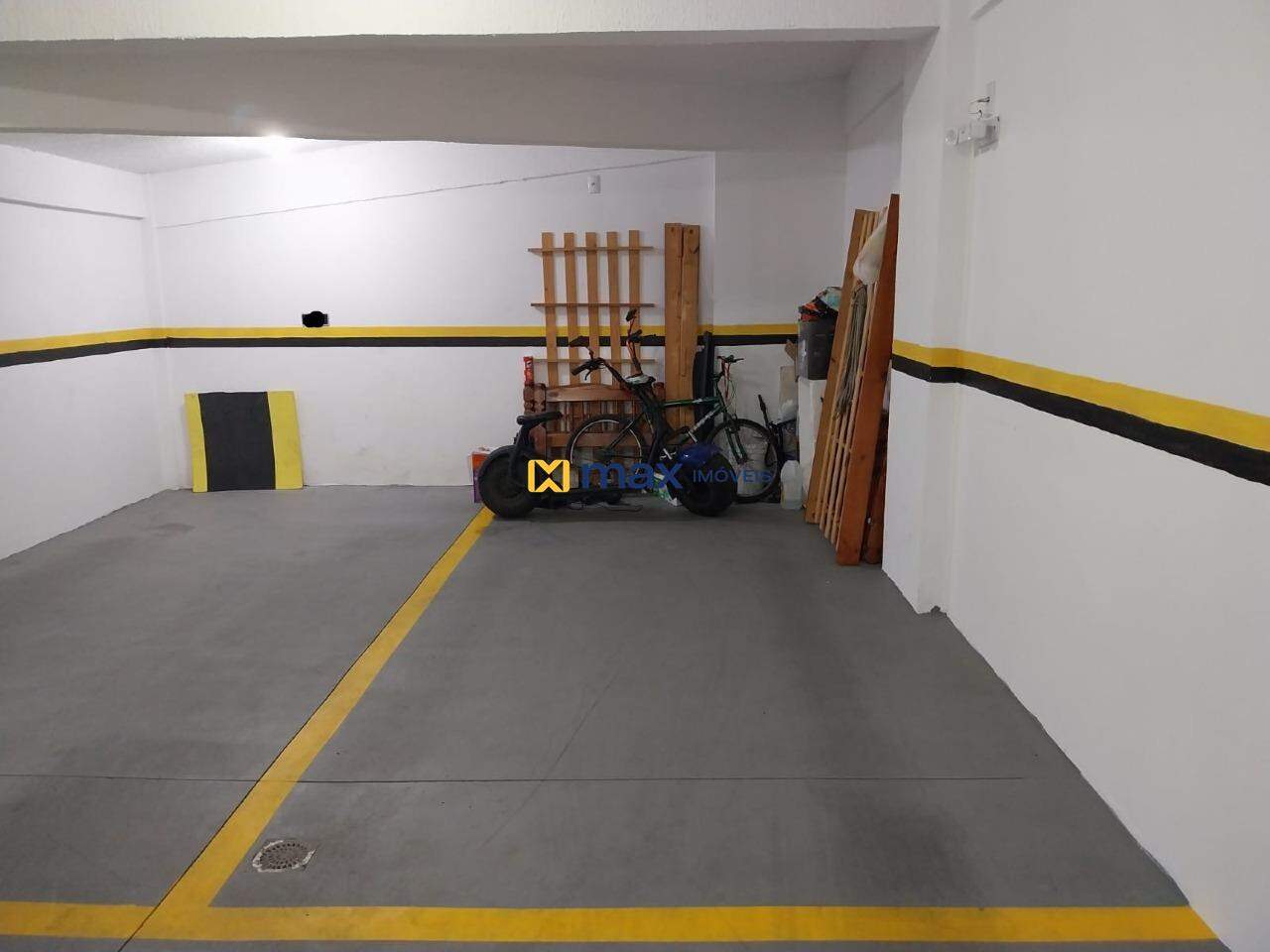 Apartamento para aluguel no Centro: 