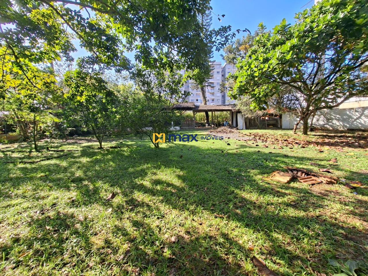 Casa para aluguel no Carvalho: 