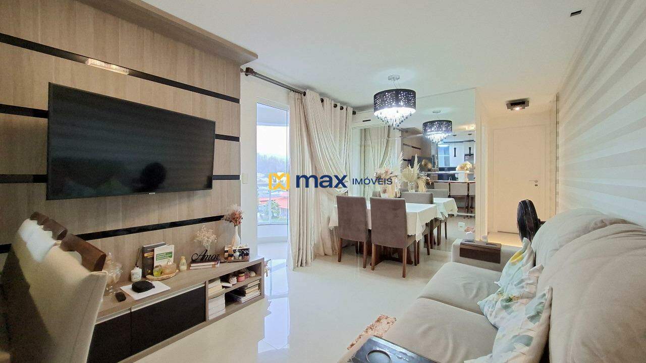 Apartamento à venda no Fazenda: Living integrado