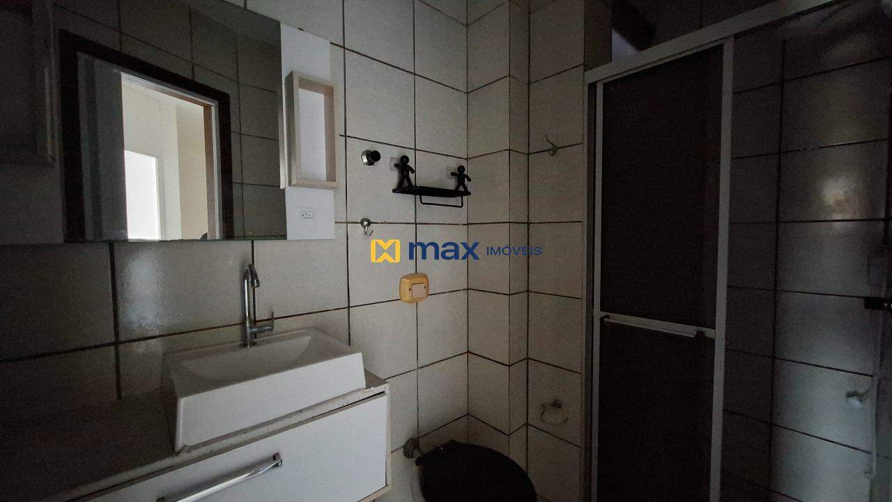 Apartamento para aluguel no Centro: Banheiro