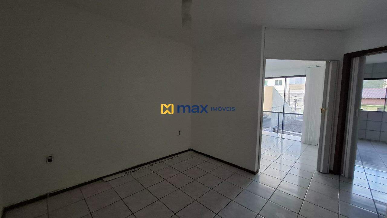 Apartamento para aluguel no Centro: Sala de Estar