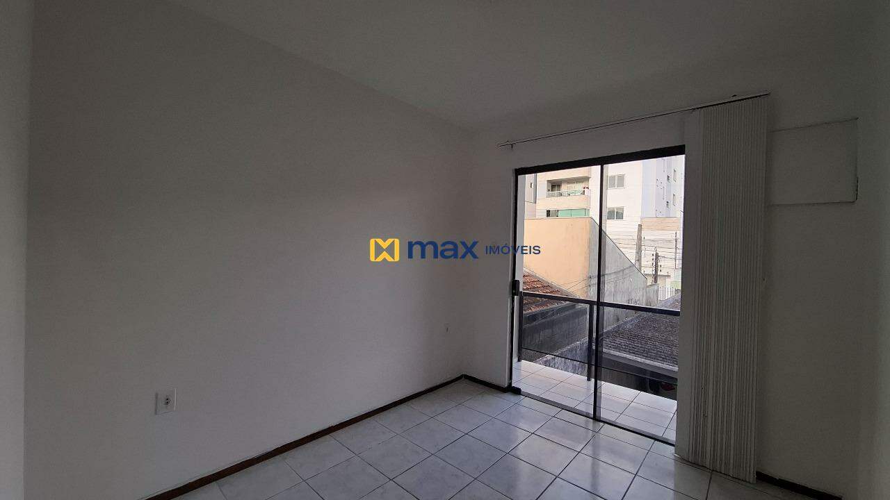 Apartamento para aluguel no Centro: Quarto