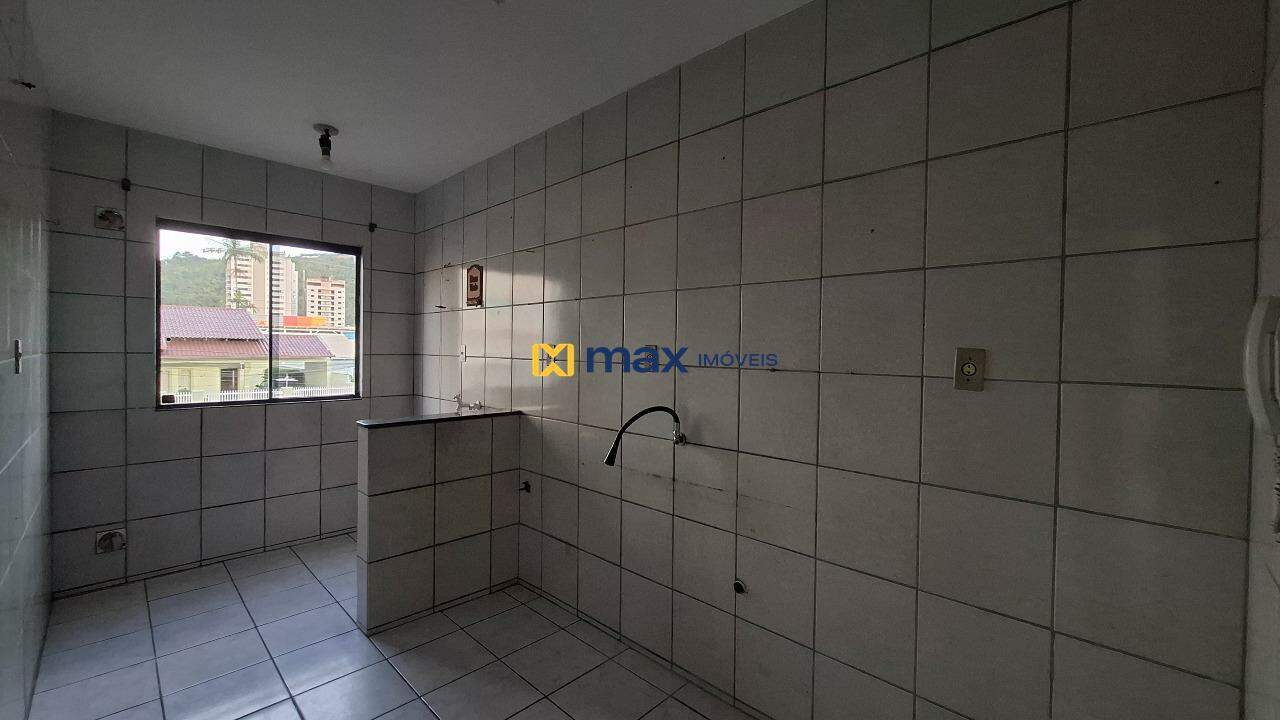 Apartamento para aluguel no Centro: Cozinha/ Lavanderia