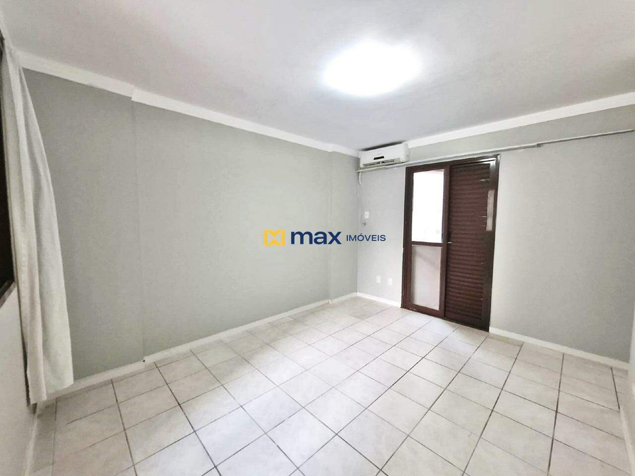 Apartamento para aluguel no Centro: Suíte