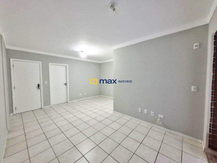 Apartamento para aluguel no Centro: Sala de estar