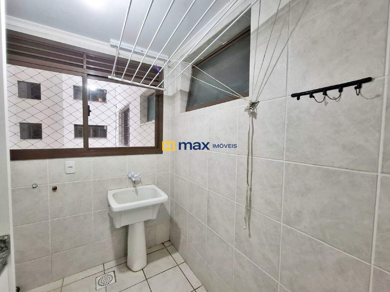 Apartamento para aluguel no Centro: Lavanderia