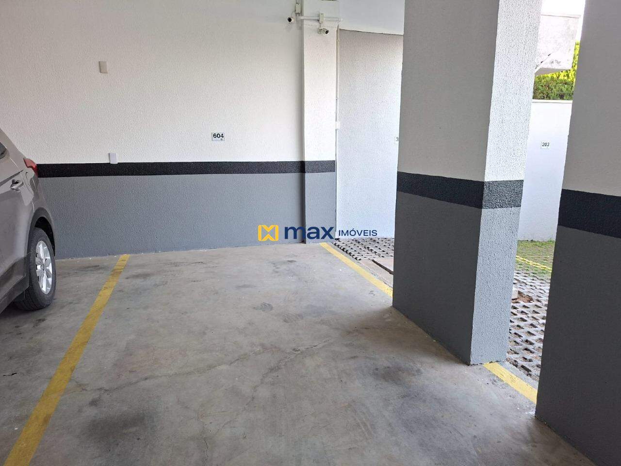 Apartamento para aluguel no Cordeiros: 