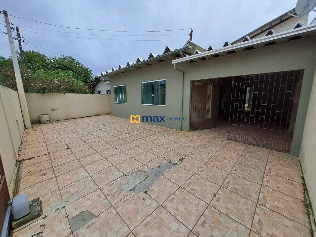 Casa à venda no Dom Bosco: Área externa frontal