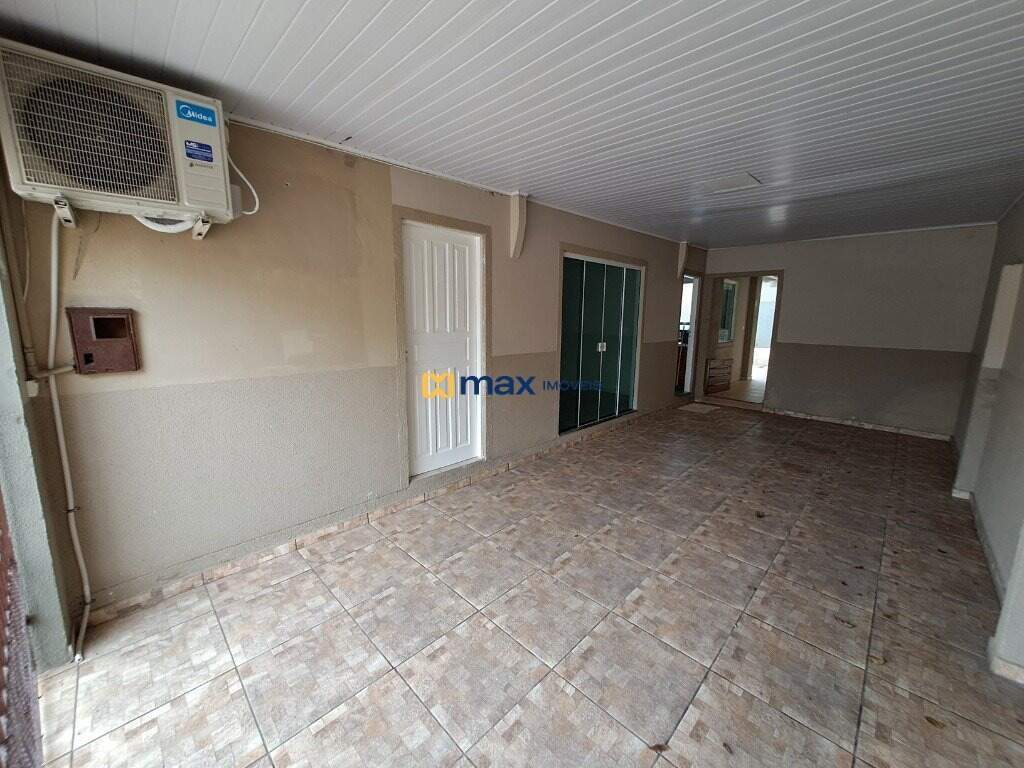 Casa à venda no Dom Bosco: Garagem