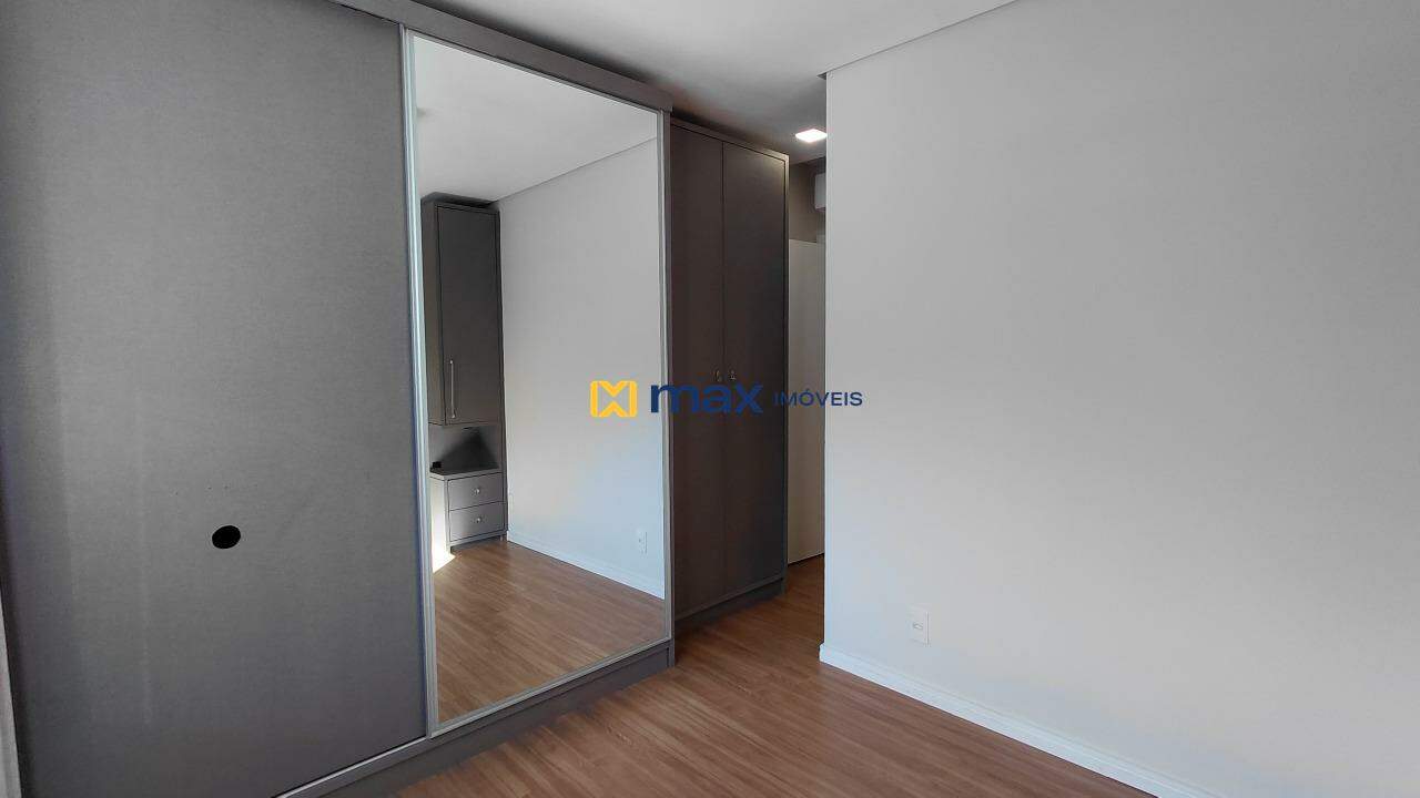 Apartamento para aluguel no Carvalho: Suíte