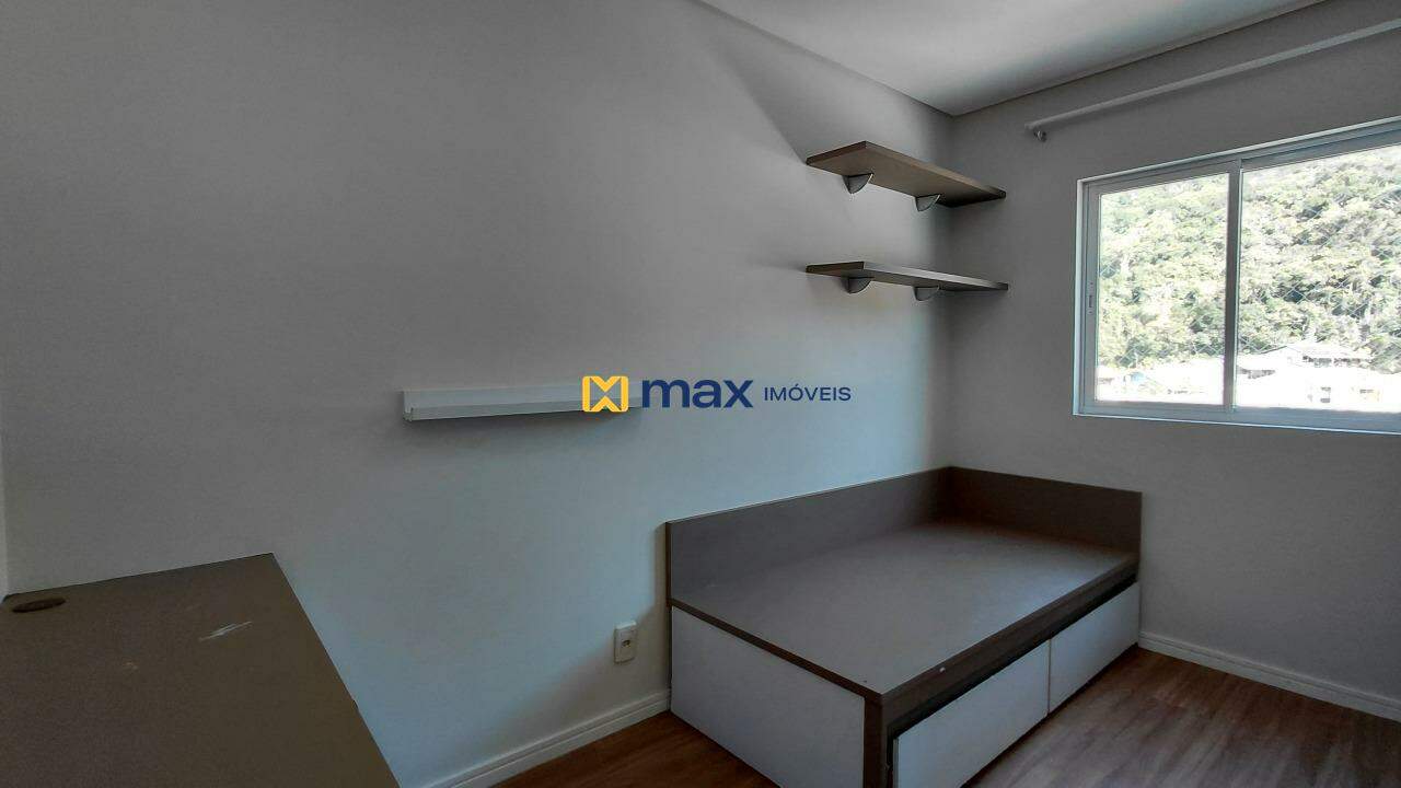 Apartamento para aluguel no Carvalho: Quarto