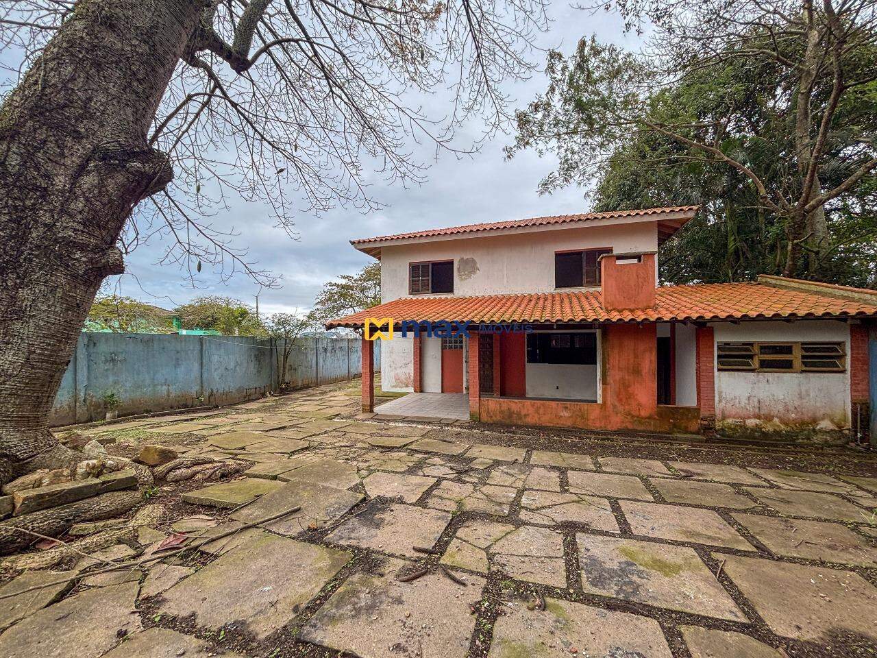 Casa à venda no Praia De Armação: Fundos
