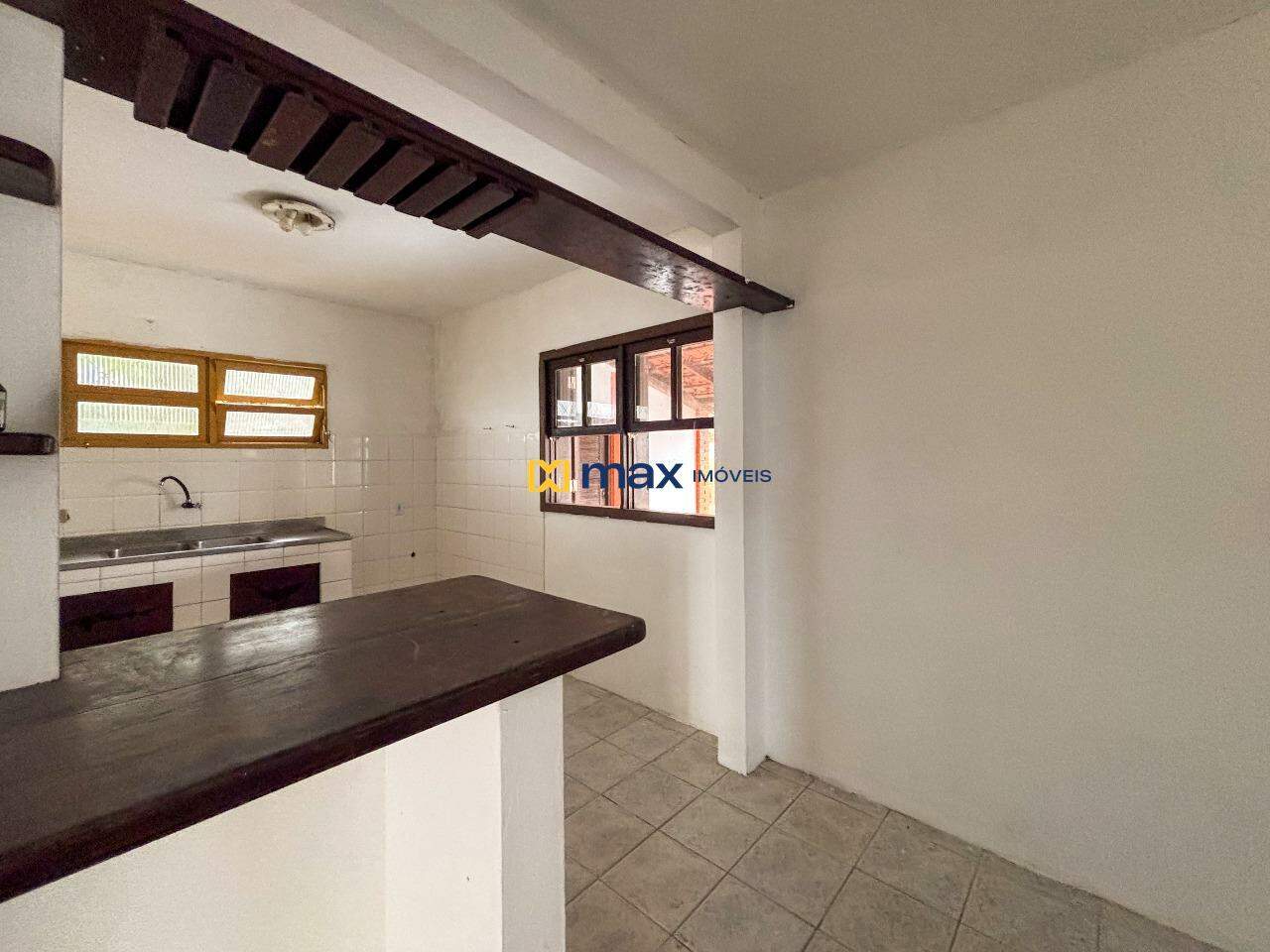 Casa à venda no Praia De Armação: Cozinha