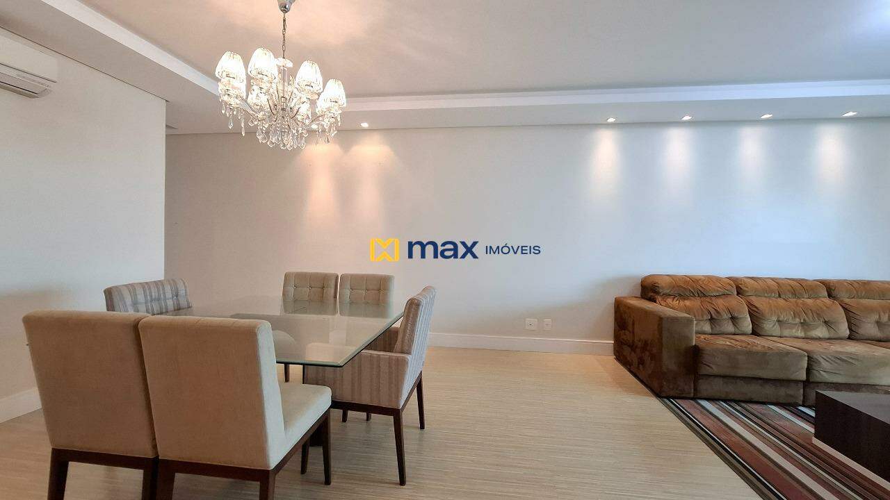 Apartamento à venda no Centro: Living integrado