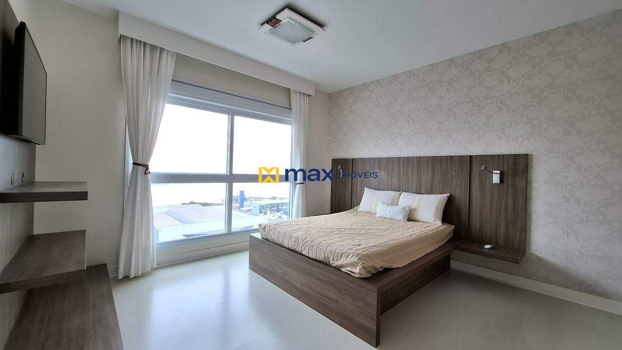 Apartamento à venda no Centro: Suíte 2