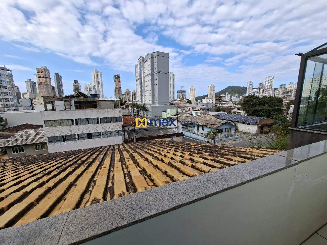 Casa para aluguel no Centro: sacada do Dormitório 02