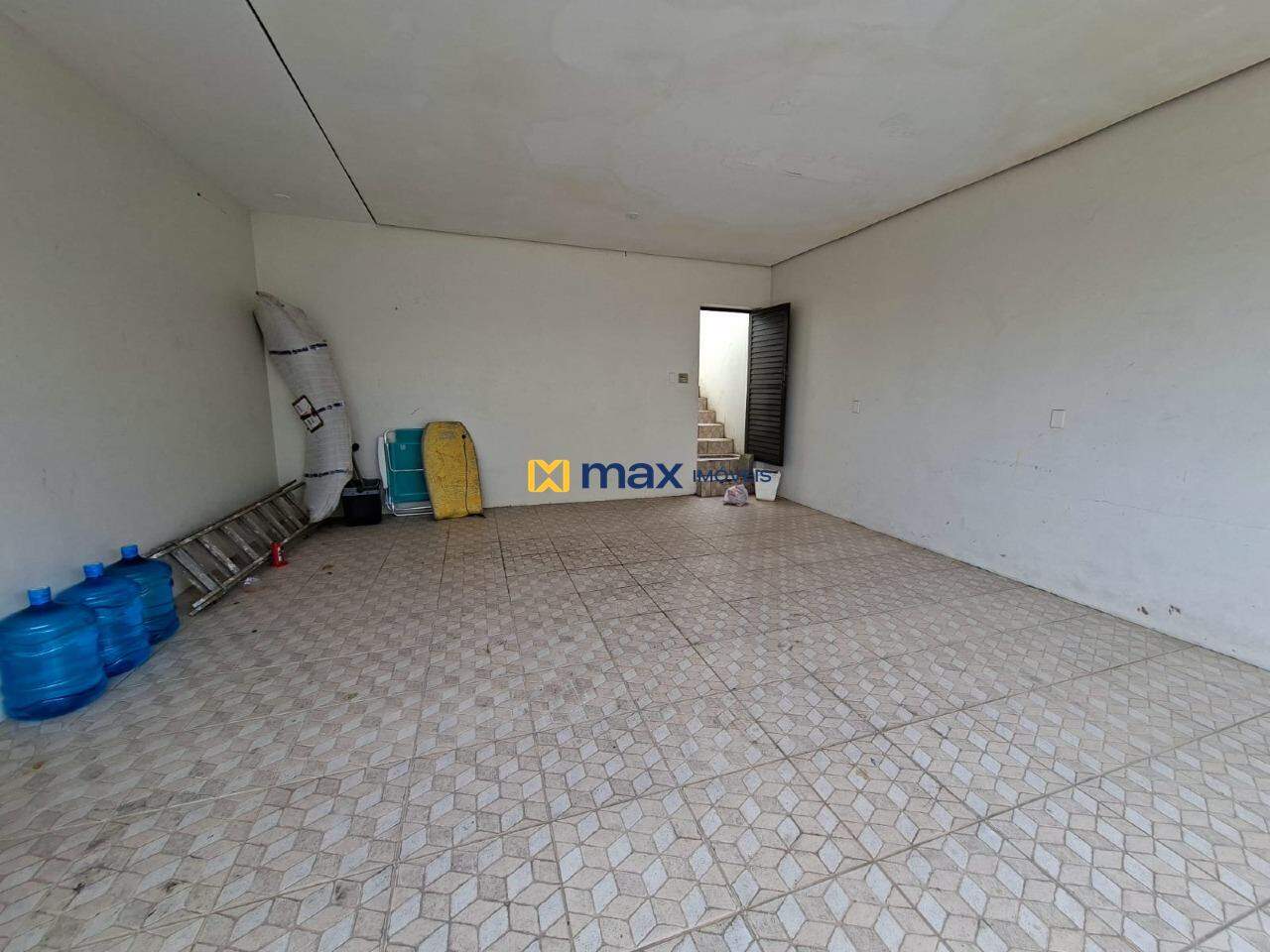 Casa para aluguel no Centro: Garagem