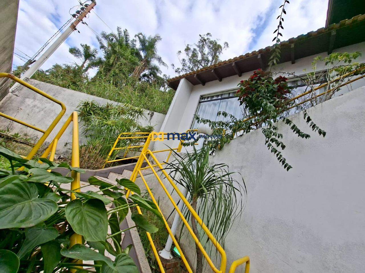 Casa para aluguel no Centro: Jardim