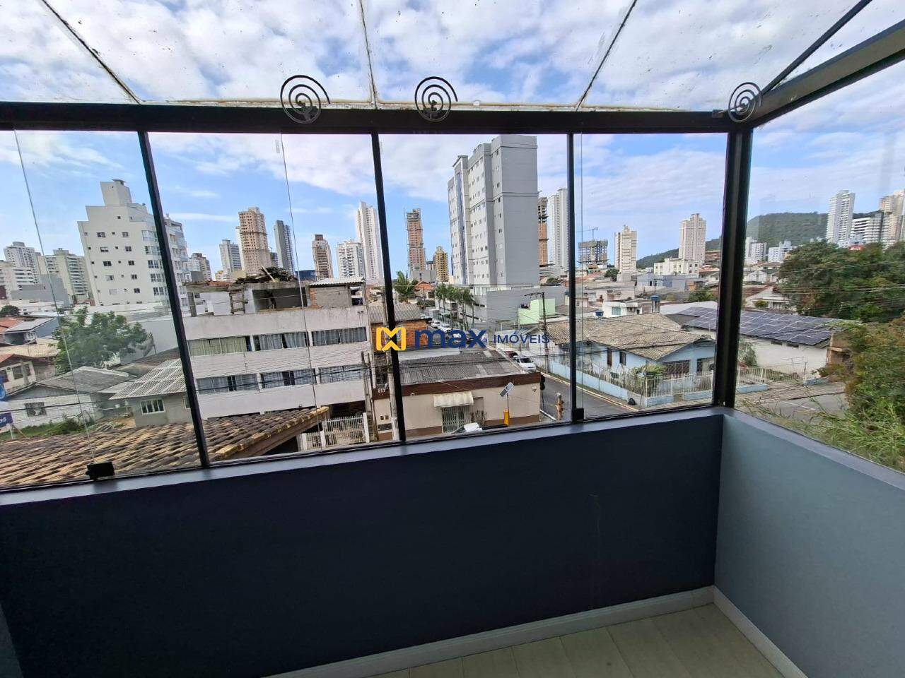 Casa para aluguel no Centro: Sacada  da suíte