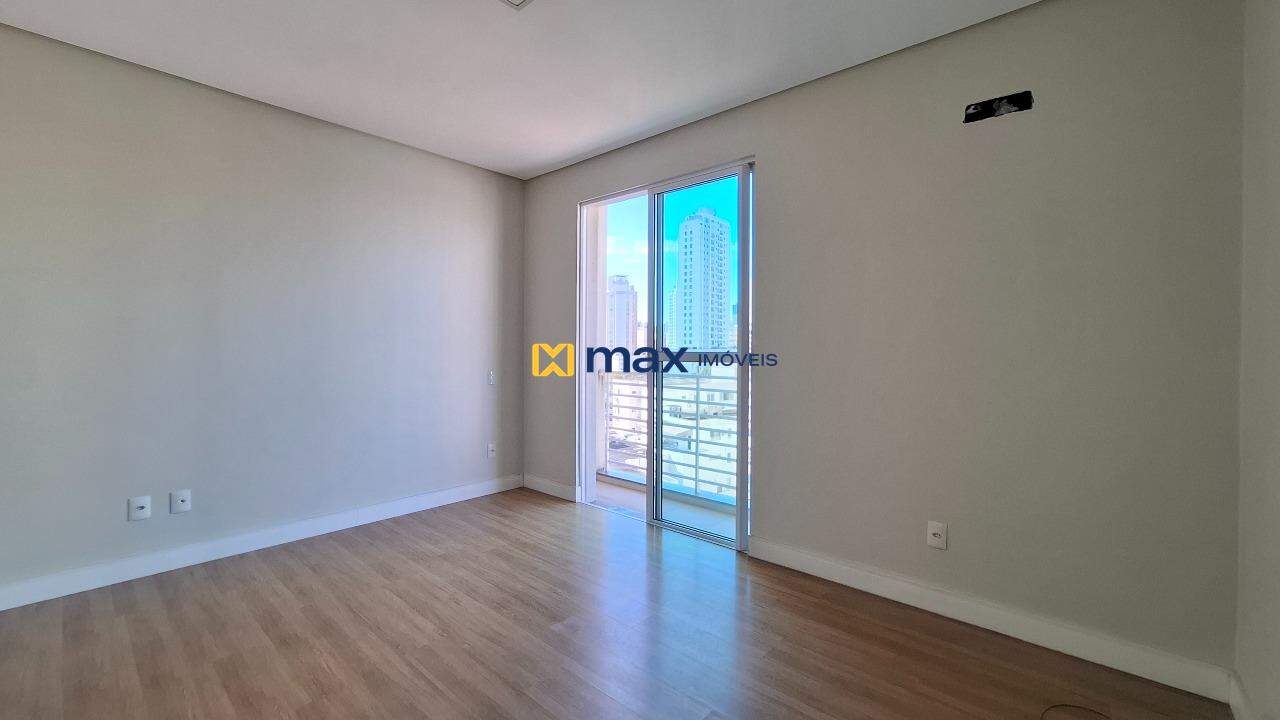 Apartamento à venda no Fazenda: Suíte
