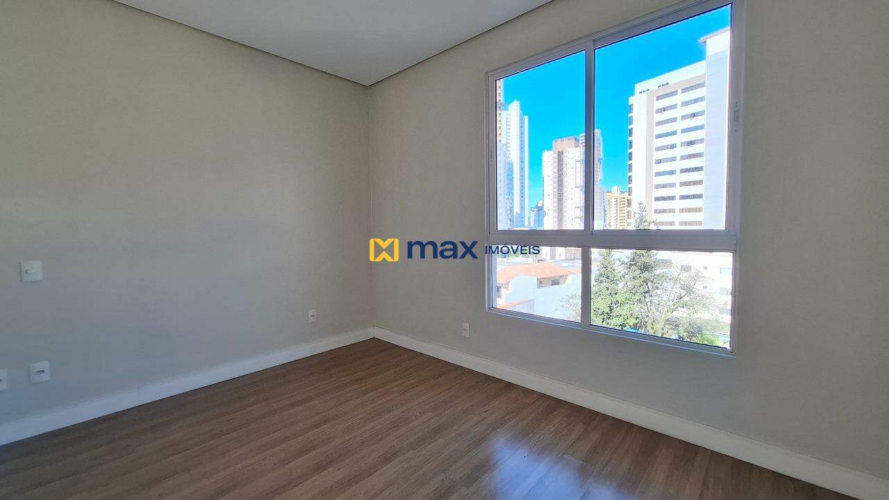 Apartamento à venda no Fazenda: Dormitório