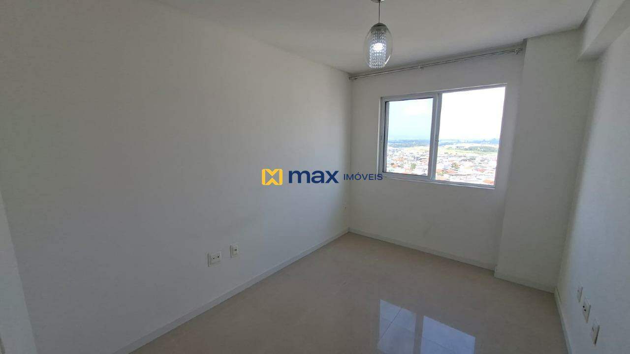 Apartamento para aluguel no Cordeiros: Quarto