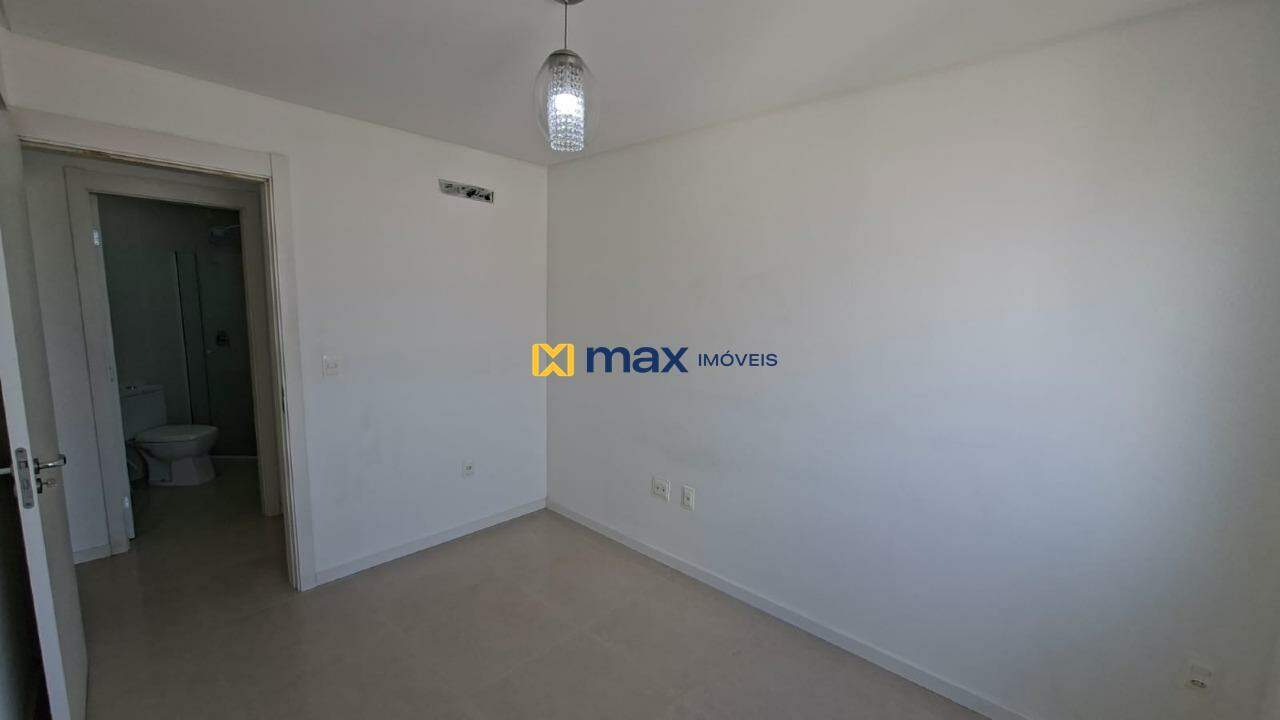 Apartamento para aluguel no Cordeiros: Quarto