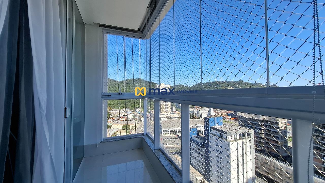 Apartamento à venda no Fazenda: Sacada com churrasqueira